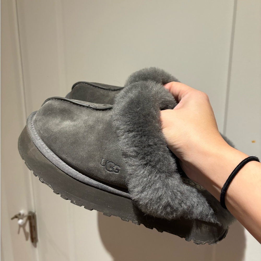 UGG Women's Charcoal Disquette Platform Slippers